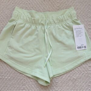 NWT Lululemon Inner Glow high rise shorts 3” length, kohlrabi green, size: 6